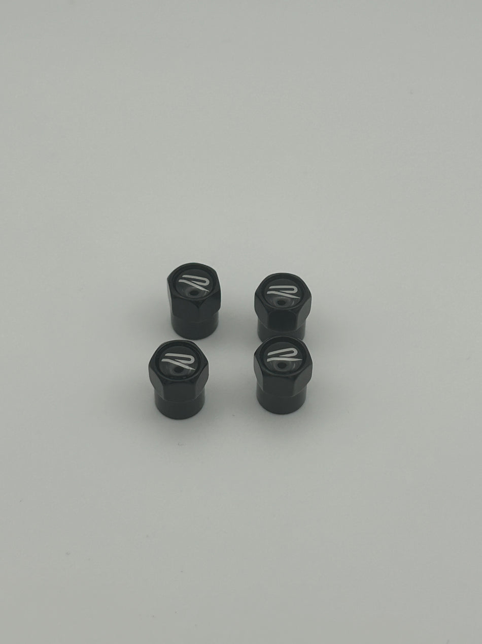 VW R dust caps