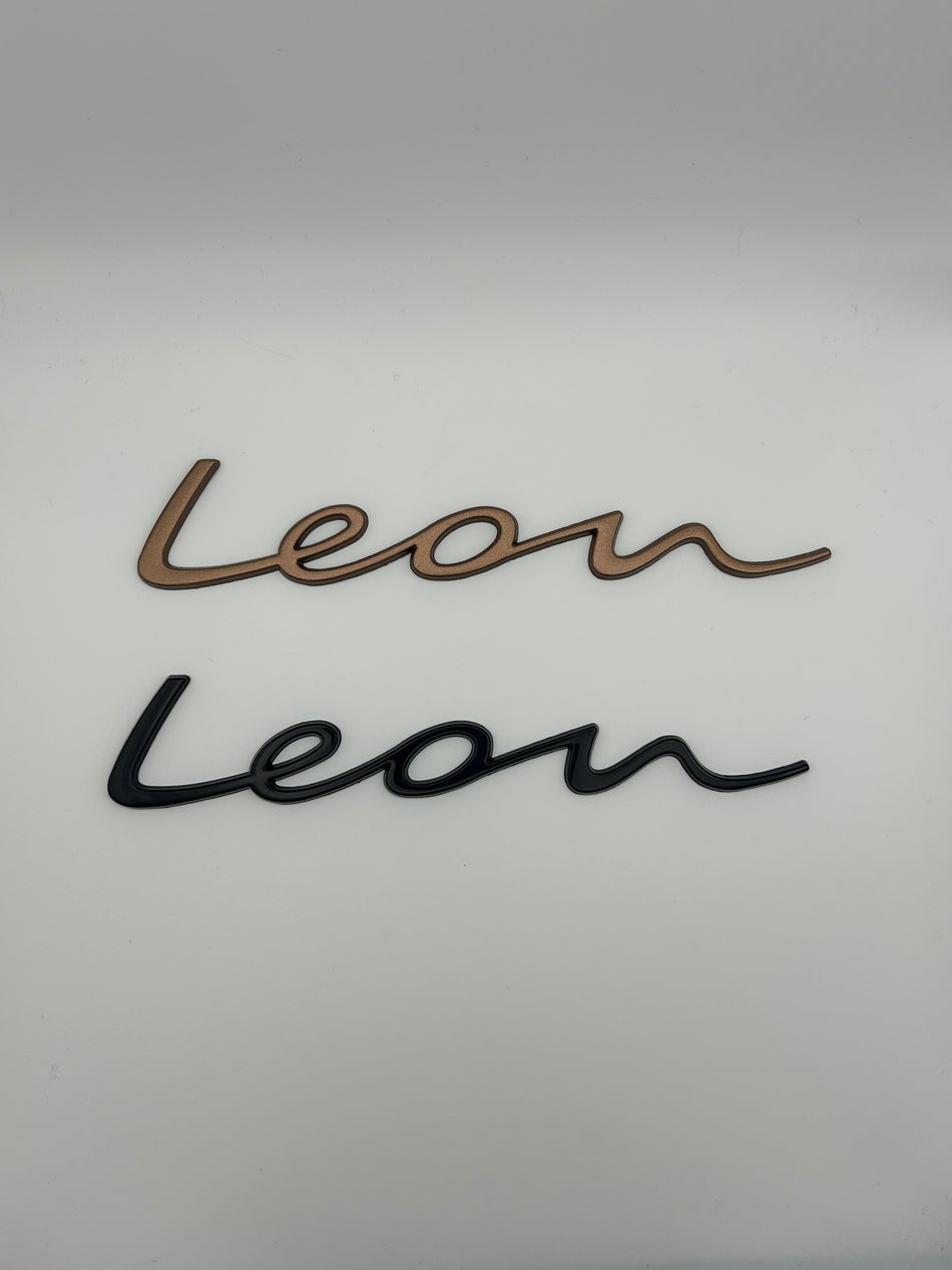 SEAT Leon Italic Emblem-  Gloss Black