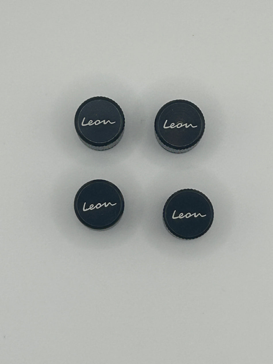 SEAT Leon Dust Caps- Black