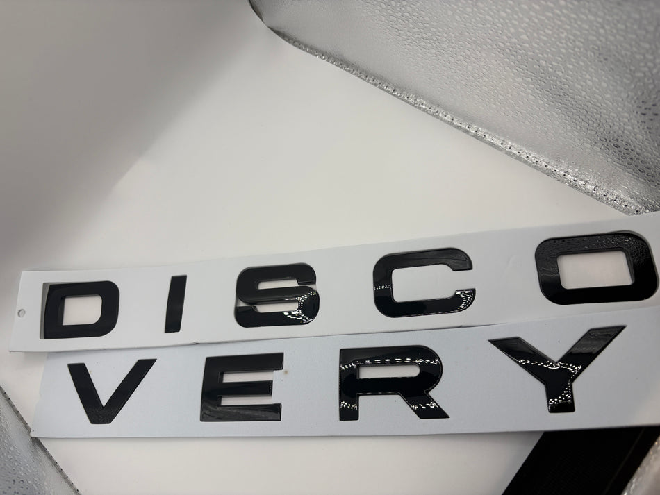 Land Rover Discovery Emblem- Gloss Black